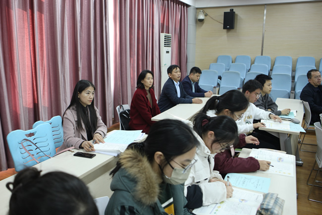 教育部调研组到郑州开展科学教育专项调研