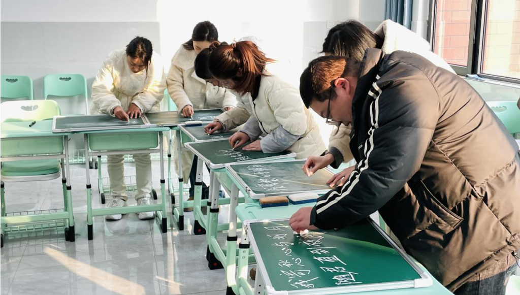 夯实基本功 行稳育人路——驻马店市第二初级中学教师基本功大赛