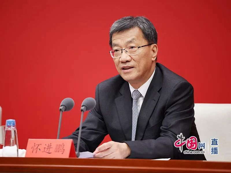 教育部部长怀进鹏介绍教育、科技、人才、创新等领域改革，并答记者问